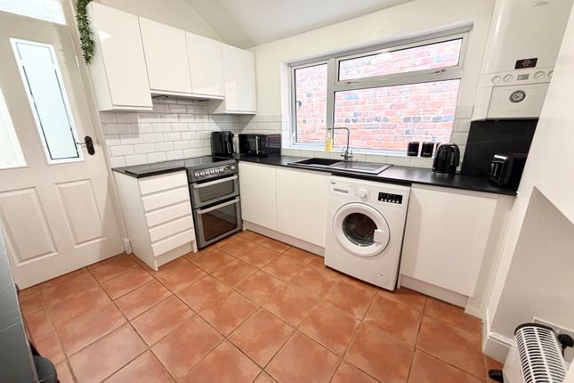 36, Dudley Wood Road, Dudley photo 3