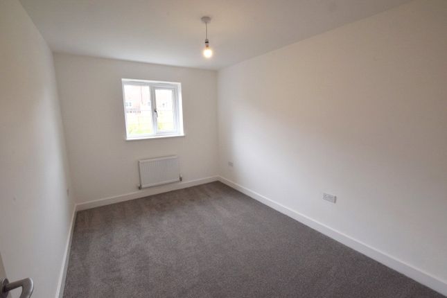 Semi-detached house to rent in Jordan Drive, Exeter