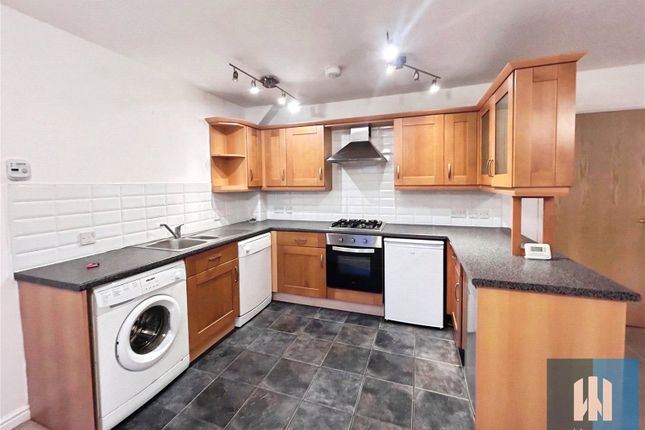 Flat 20 The Gate, 81a, Halifax Road, Huddersfield photo 2