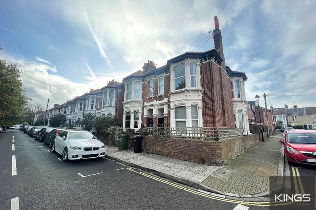 Thumbnail Flat to rent in Shirley Road, Southsea
