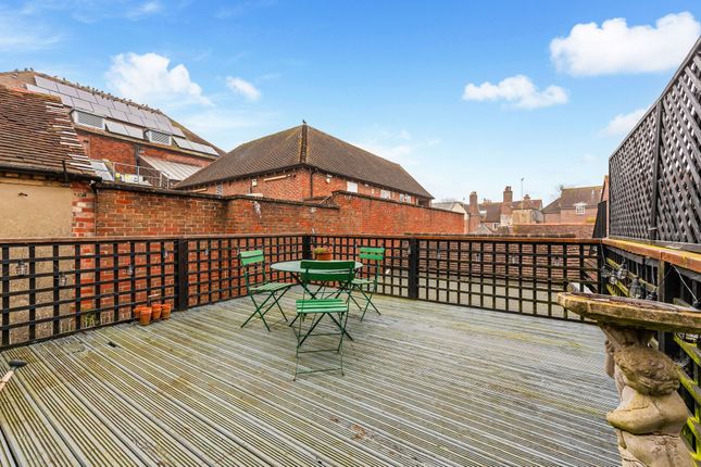 75a North Street, Chichester photo 4
