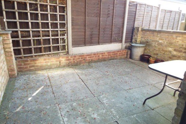 Cottage to rent in Albury Grove Road, Waltham Cross