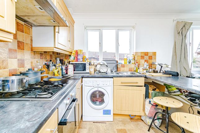 Flat for sale in Marigold Way, Shirley Oaks Village, Croydon