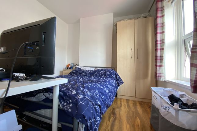27, Alfred Street, Cardiff photo 4