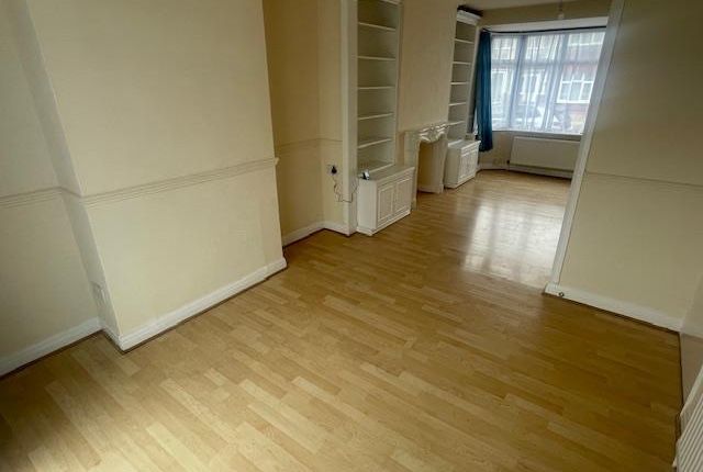 Thumbnail Property to rent in Purley Road, Edmonton