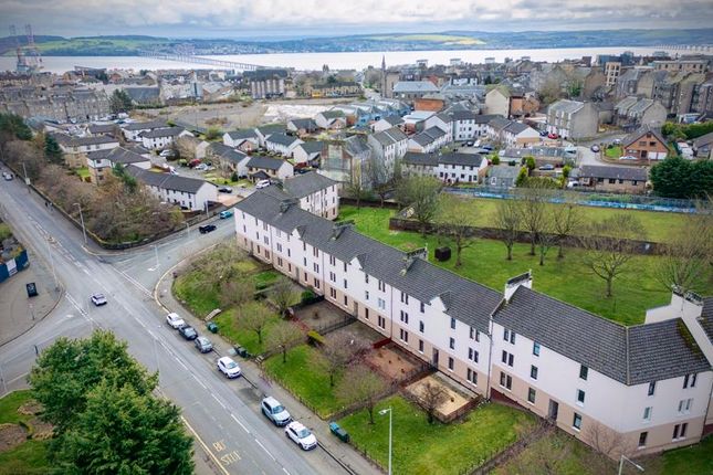 Flat for sale in Moncur Crescent, Dundee