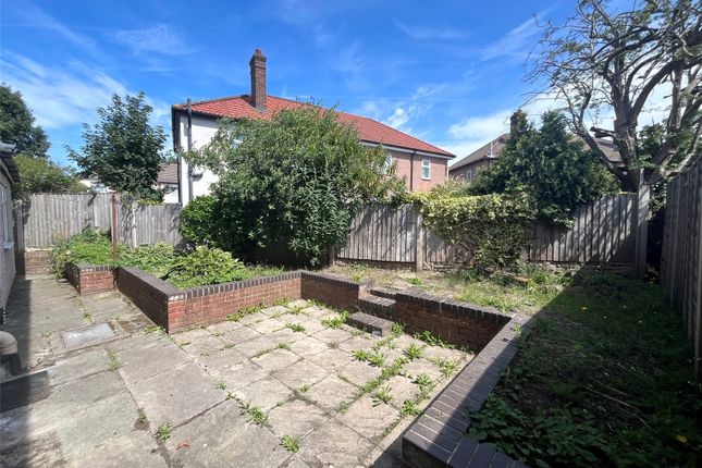 27, Stamfordham Drive, Merseyside photo 2