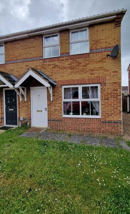Thumbnail Semi-detached house to rent in Jesmond Avenue, Bottesford, Scunthorpe
