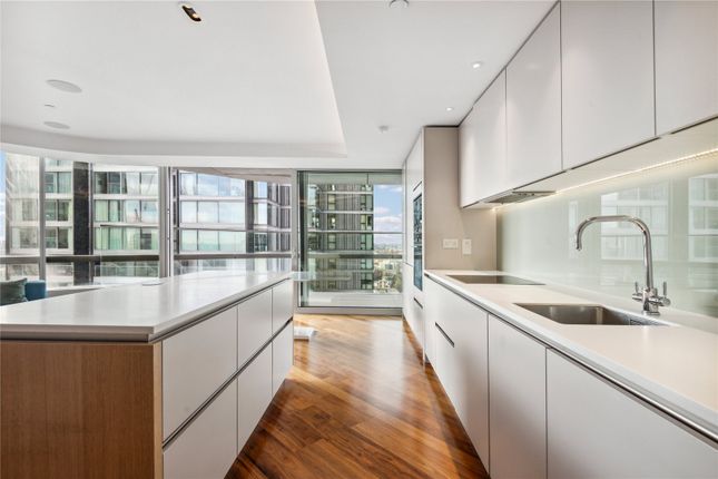 Thumbnail Flat to rent in Canaletto Tower, 257 City Road, London