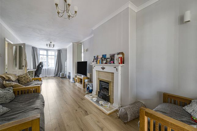34, Cornwall Avenue, Kent photo 2
