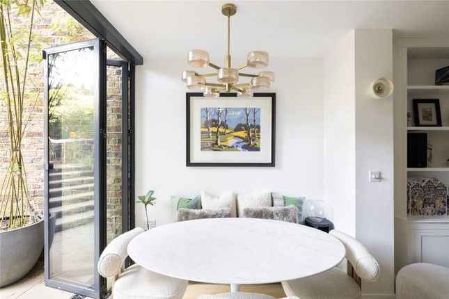 Flat A, 51, Hereford Road, London photo 3