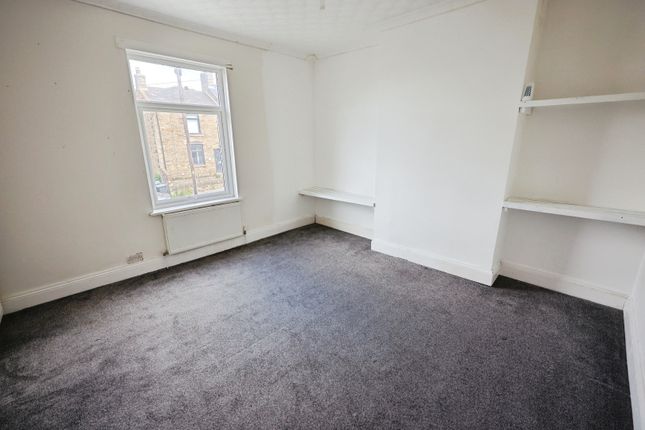 7, Hill Terrace, Crook photo 4