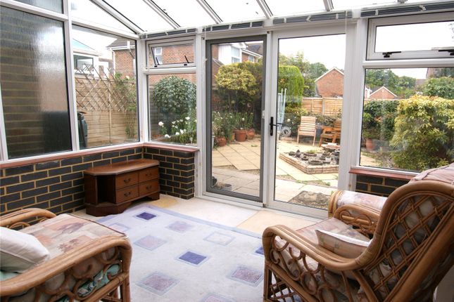56, Hadrian Way, Wimborne photo 2
