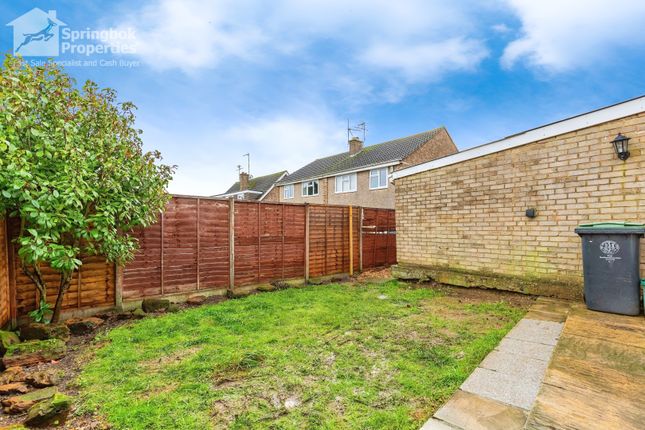 Semi-detached house for sale in Franciscan Close, Rushden, Northamptonshire