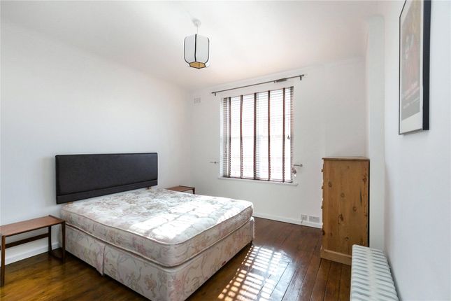 Flat to rent in Ascot Court, Grove End Road