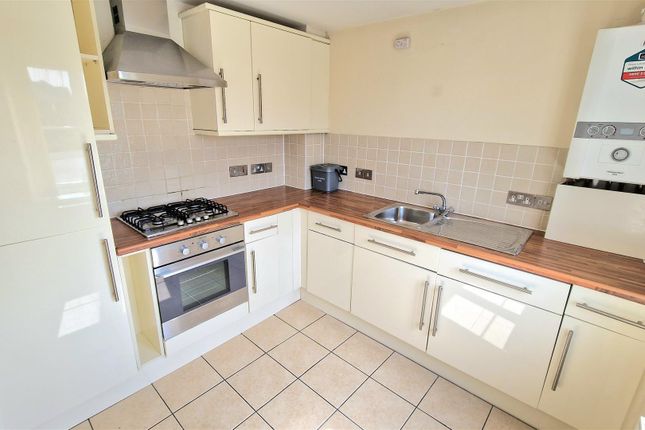 59, Wherry Close, Margate photo 3