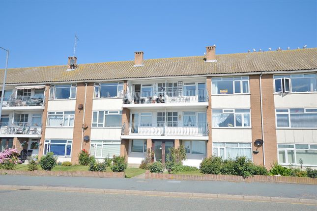 Thumbnail Flat to rent in Marine Court, Marine Parade West, Clacton-On-Sea
