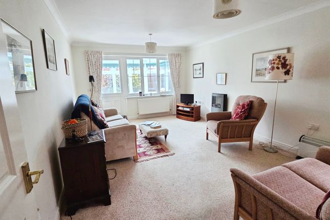 49, Oakleigh Drive, Swaffham photo 4