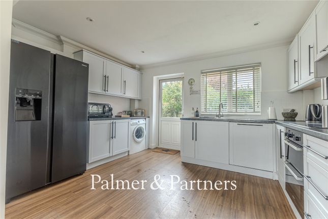 4, Bloomfield Way, Stowmarket photo 4