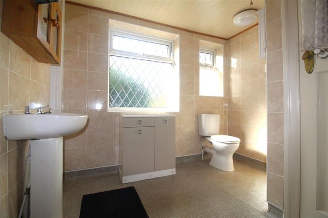 Bungalow to rent in Park Rd, Fulwood, Preston