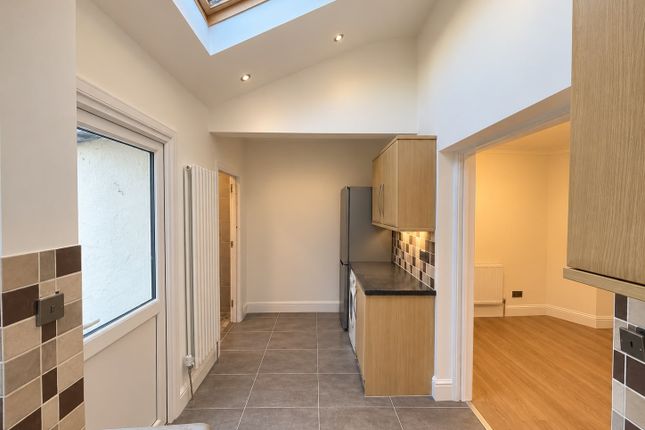4, Wharf Road, Broxbourne photo 4
