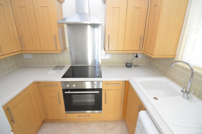 2, Selborne Court, Sidcup photo 3