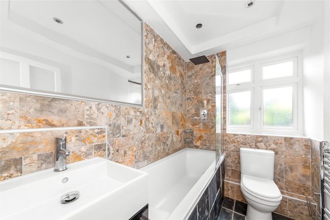 Flat 1, Highlands Court,, Highland Road, London photo 4