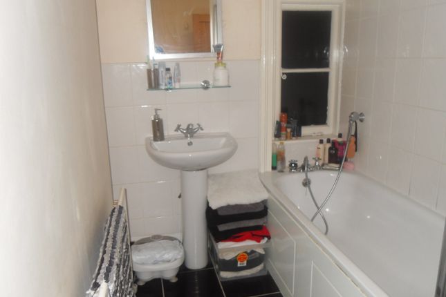 111D, Widmore Road, Bromley photo 5