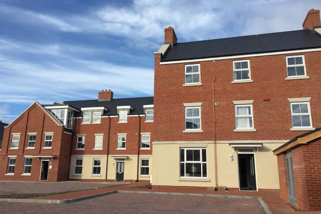 Thumbnail Flat to rent in Abbey Foregate, Shrewsbury