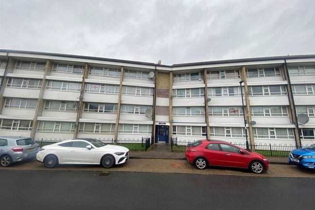2-bed flat on Bouvier Road, ENFIELD, £190,000