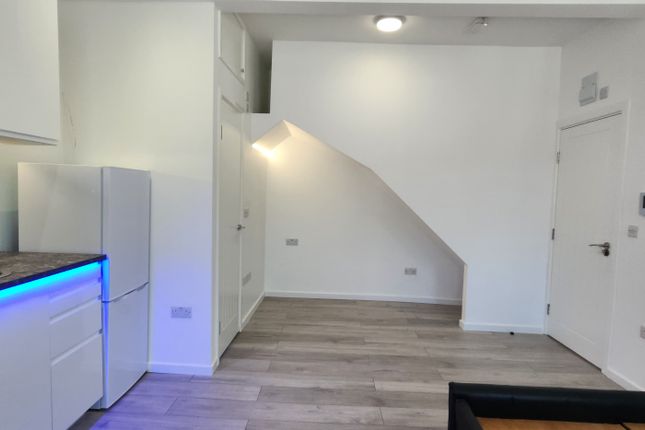 Studio to rent in Manor Drive, Wembley