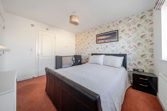 29 Westloats Lane, Bognor Regis photo 4