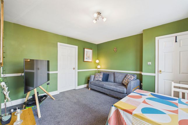 2 Ennerdale Terrace, Whitehaven photo 4