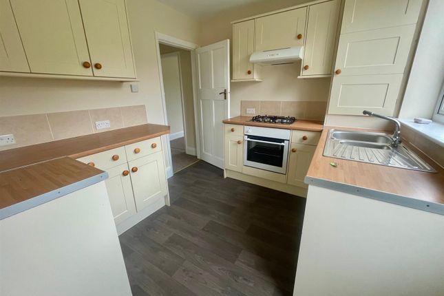 Flat to rent in High Holme Road, Louth