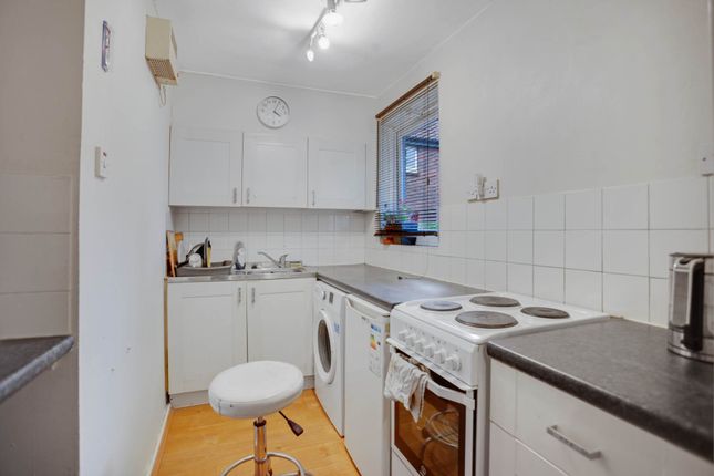 38, Harper Road, London photo 2