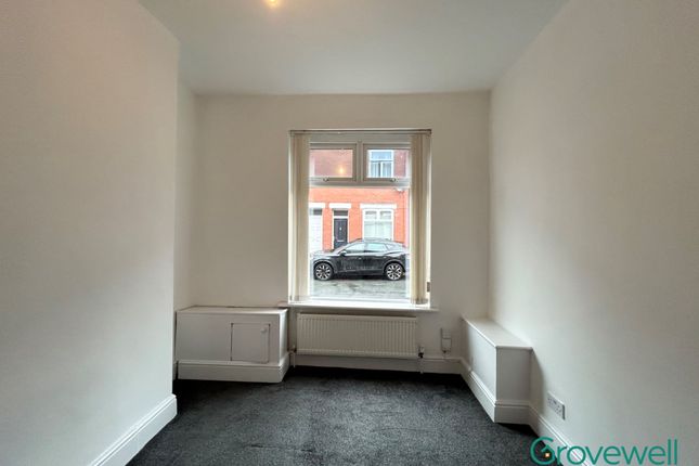 19 Richardson Road, Manchester photo 5