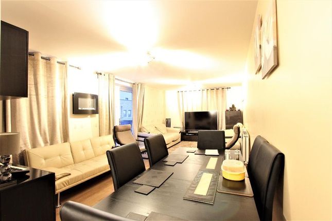 509, Canterbury House, 1 Honour Gardens, Dagenham photo 2
