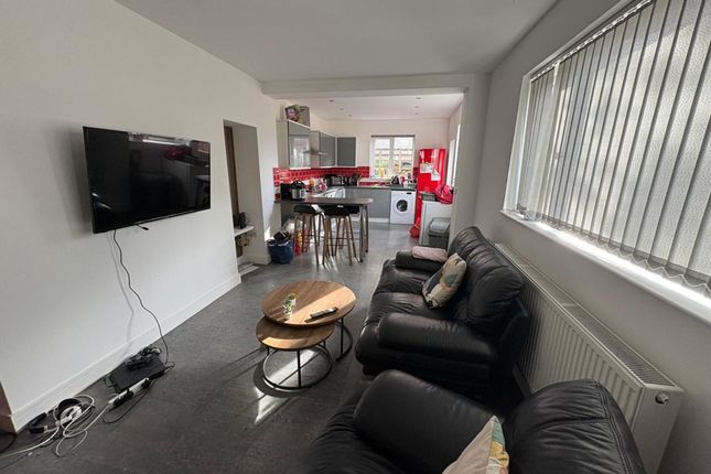 35 Marlborough Road, Swansea photo 4