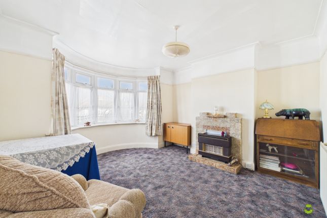 27, Cray Road, Belvedere photo 3