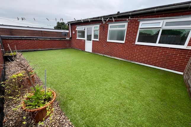 16 Worcester Road, Cheadle photo 5