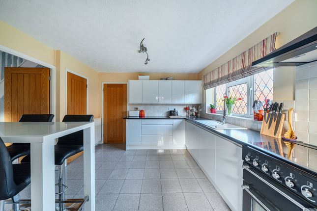 2, Cloudberry Close, Somerset photo 4