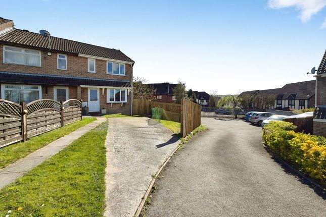 24, Maes-y-Parc, Swansea photo 3