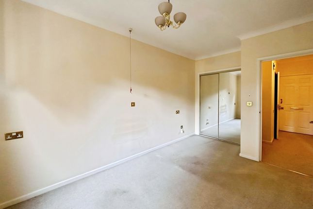 Flat 64, St Marys Mews, 1, Fernlea Avenue, Ferndown photo 5