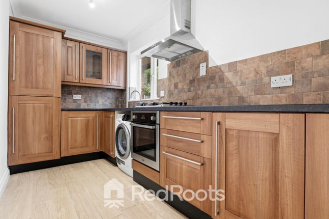 8 Ballam Avenue, Doncaster, South Yorkshire photo 2