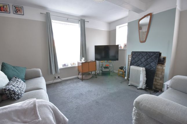 41, Horley Row, Surrey photo 2
