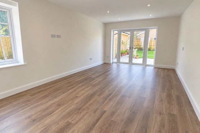 Muir Lane, Egham photo 2
