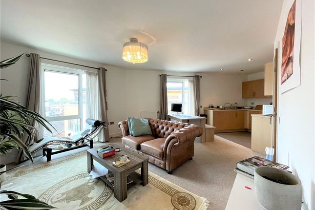 54 Baily,, Park Way, Berkshire photo 2