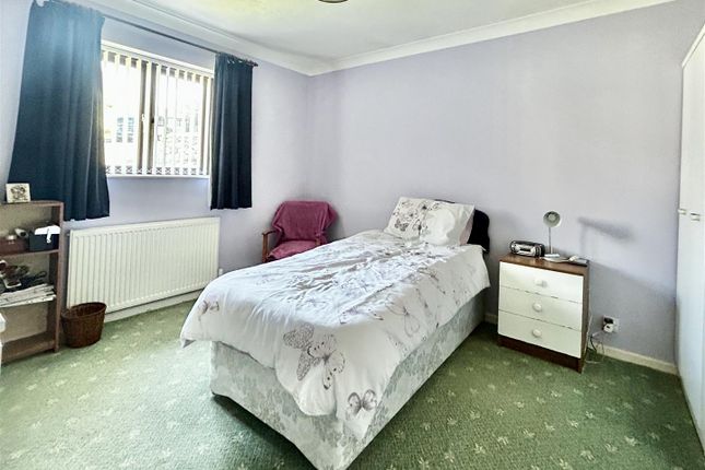 36, Furry Way, Helston photo 4