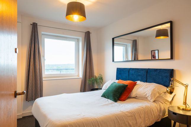 Overstone Court, Cardiff photo 3