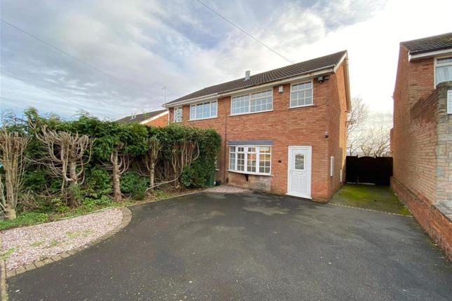 Thumbnail Semi-detached house to rent in Ragees Road, Kingswinford